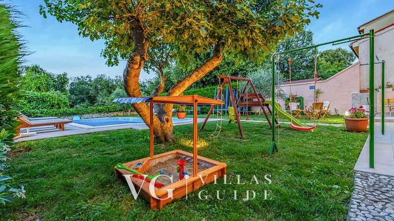 Villa Familia