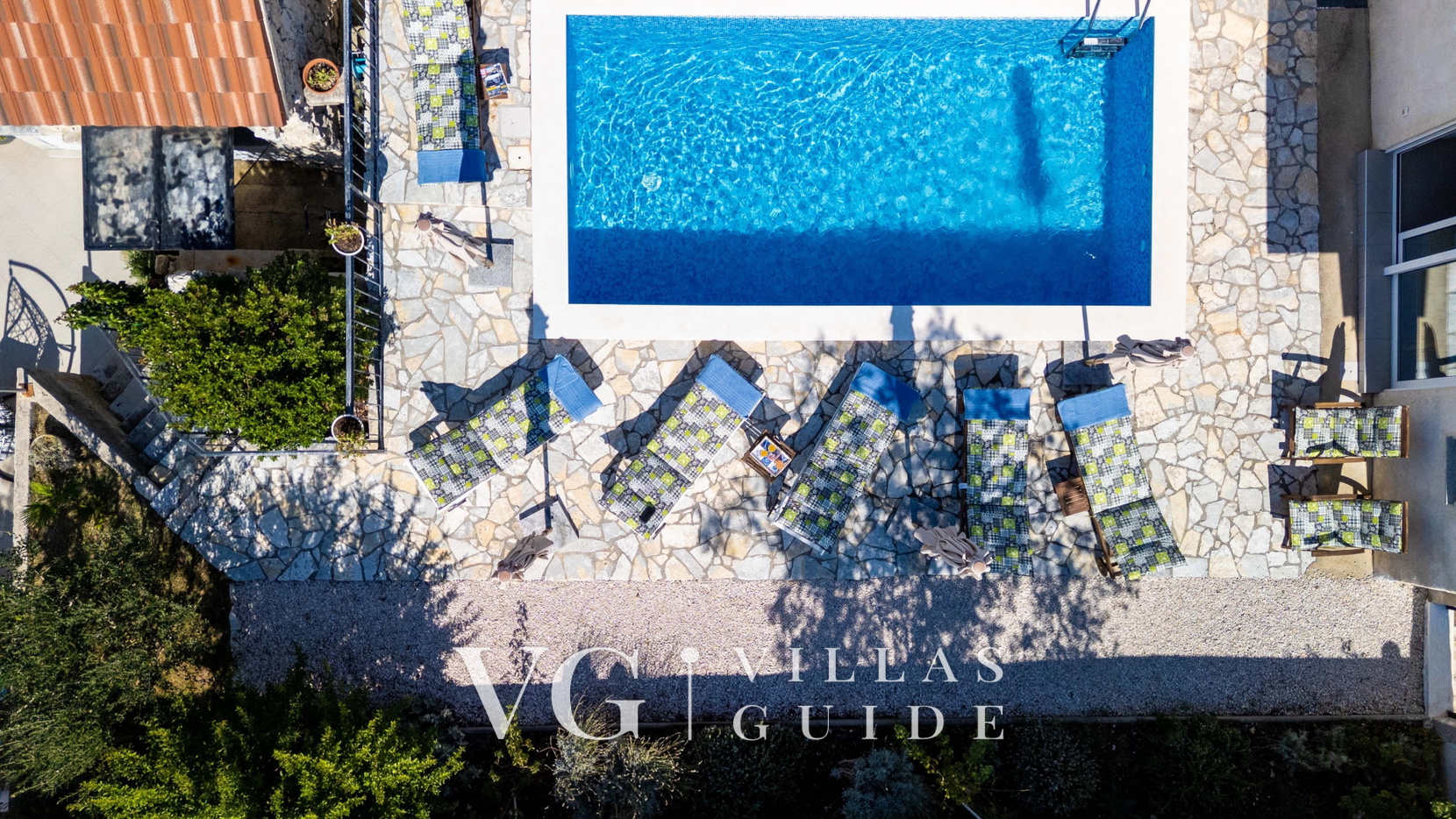 Apartmani villa Ana with pool 1 Ražanac