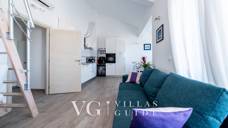 Apartmani villa Ana with pool 2 Ražanac Dnevni boravak