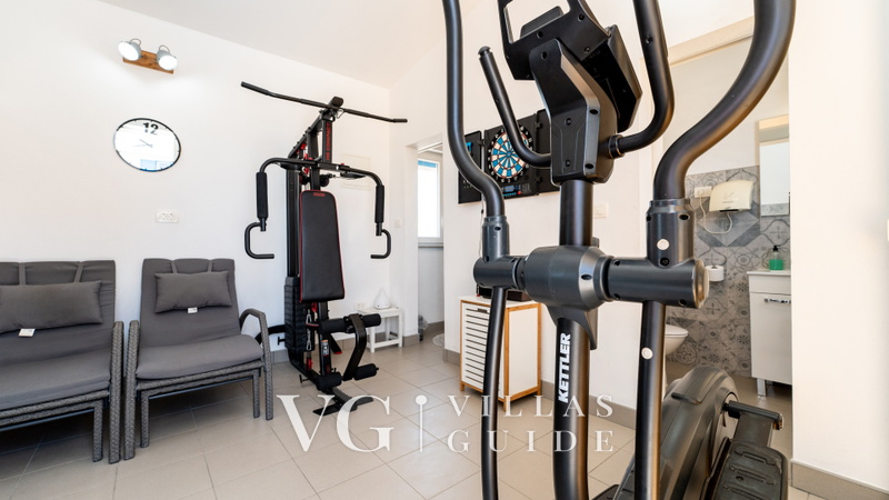 Apartmani villa Ana with pool 2 Ražanac wellness