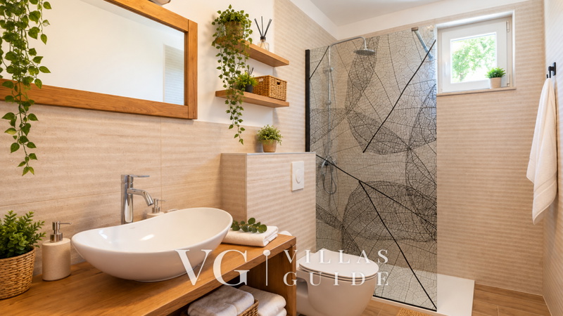 Villa Majero Bathroom