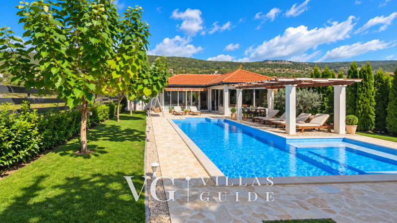 Villa Maya Pool