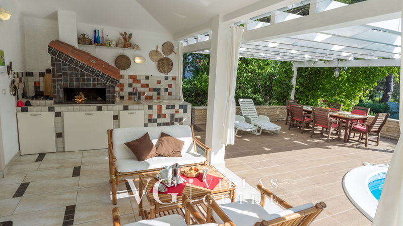 Vila Maja with pool Molat