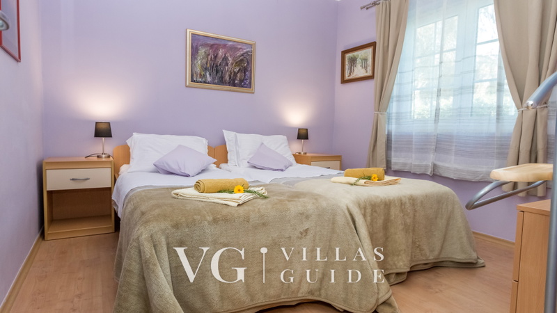 Vila Maja with pool Molat Spavaća soba