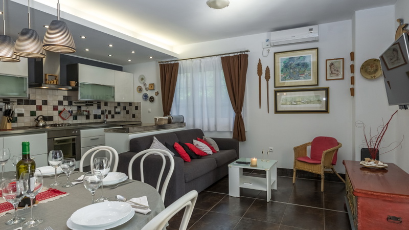 Vila Maja with pool Molat