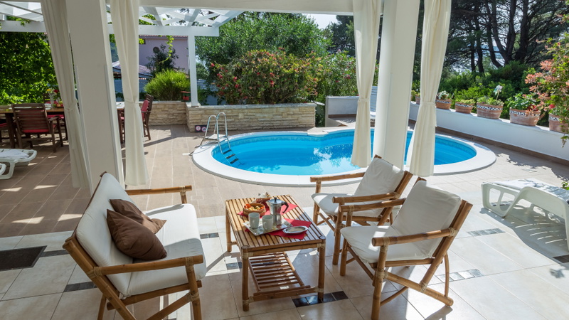 Vila Maja with pool Molat
