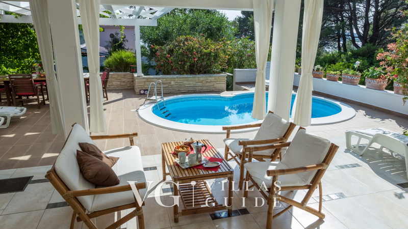 Vila Maja with pool Molat