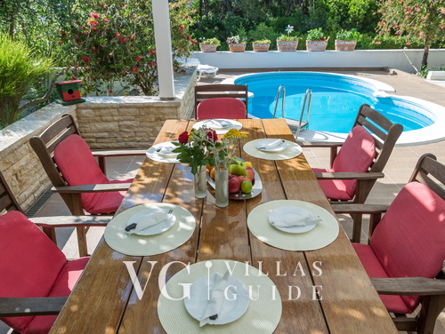 Vila Maja with pool Molat