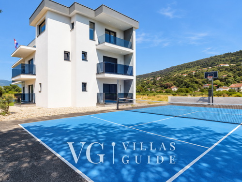 Luxury villa Noel