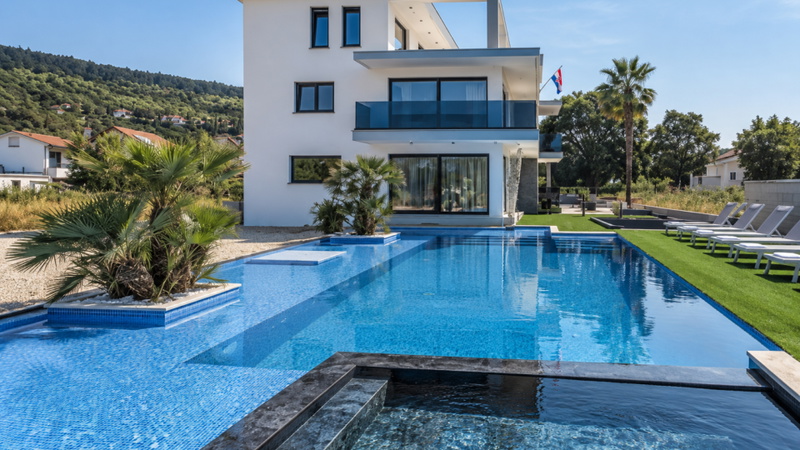 Luxury villa Noel