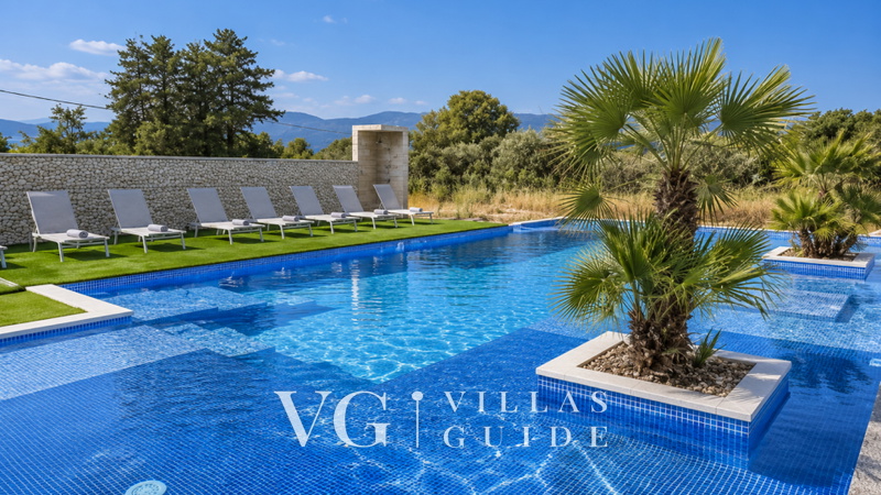 Luxury villa Noel