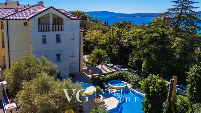 Apartman Villa Emilia pool Crikvenica