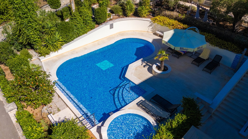 Apartman Villa Emilia pool Crikvenica