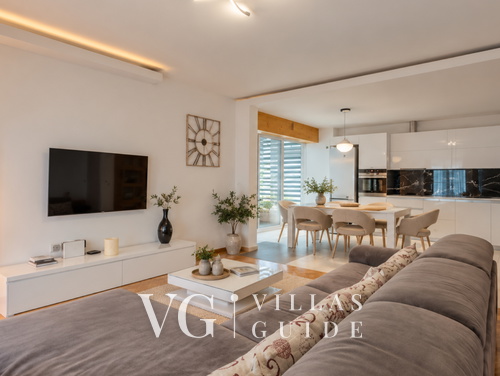 Villa Nikol