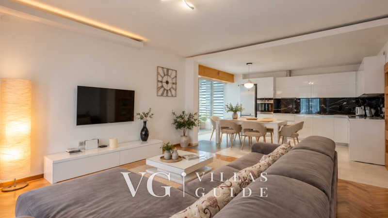 Villa Nikol