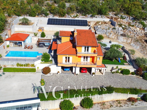 Holiday Home Nika-Wellness & Spa