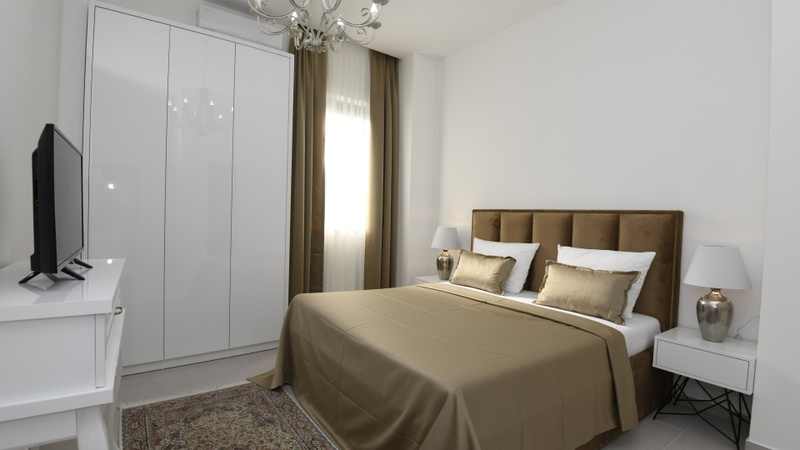 Villa President – Heated Pool, Wellness & Amenities