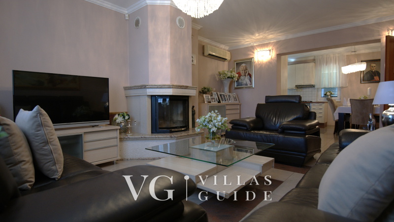Villa President with a heated pool, wellness, and amenities Soggiorno