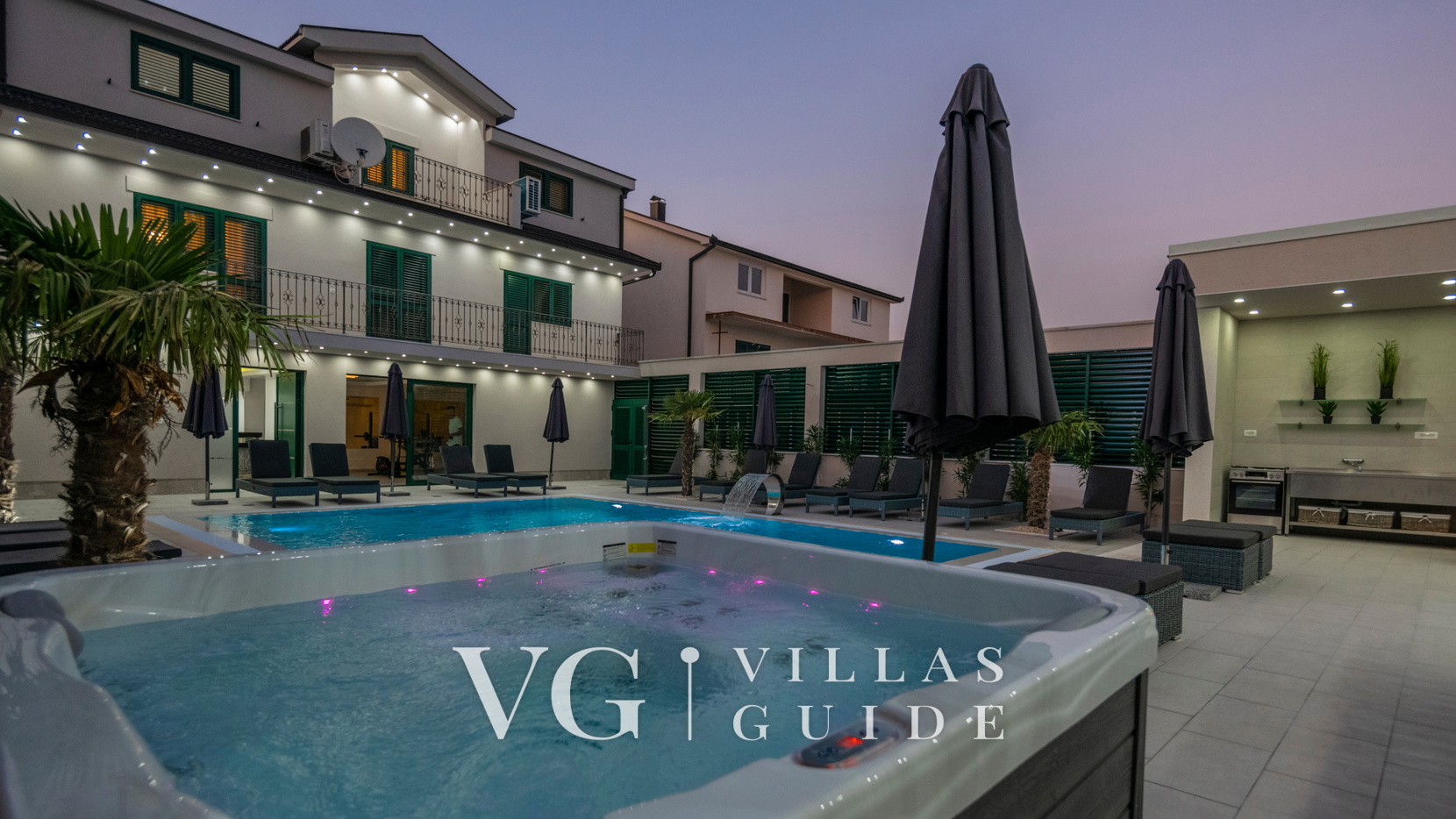 Villa President with a heated pool, wellness, and amenities wellness