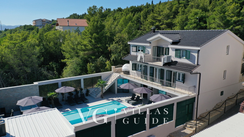 Villa President with a heated pool, wellness, and amenities