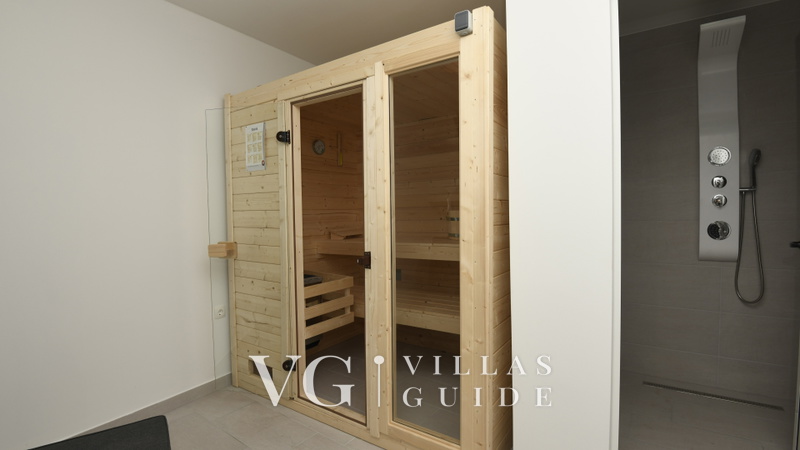 Villa President with a heated pool, wellness, and amenities